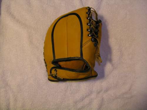 Edde Morgan Em Jay BM10V Back Doug